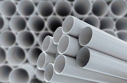 تتطلب تطبيقات البولي إيثيلين عالي الكثافة المشترك (HDPE-C) دائمًا متانة وصلابة عالية مثل تغليف المنتجات، أنظمة الأنابيب، والحاويات.