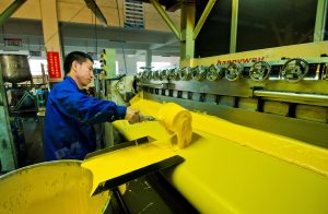 How tarpaulin is made - Calendaring method