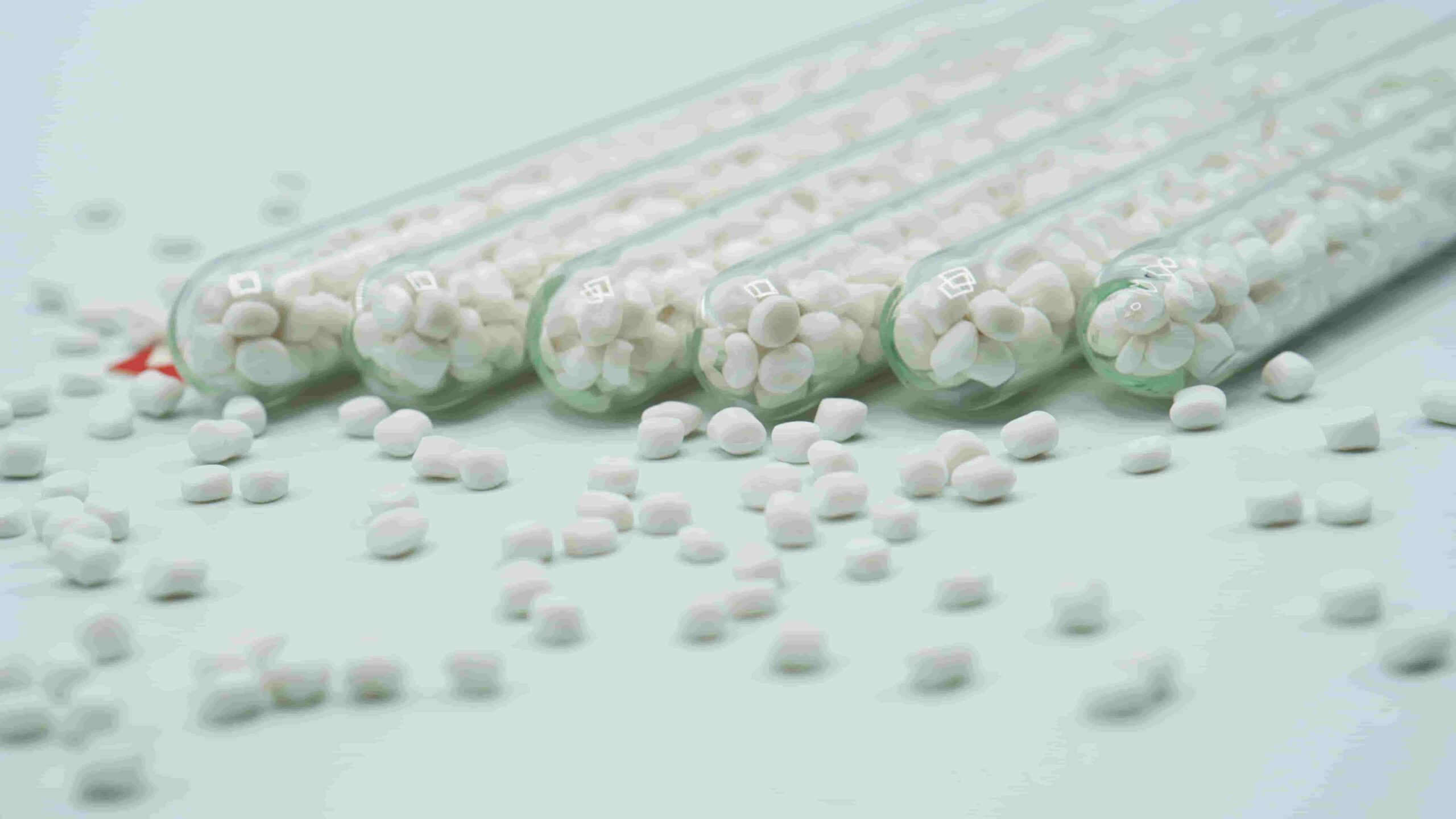 Filler masterbatch enhances the quality and durability of plastic cement bags