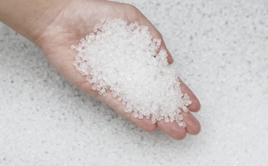 تُستخدم بوليمرات TPEs على نطاق واسع في تطبيقات مثل أغطية نظام التعليق في السيارات