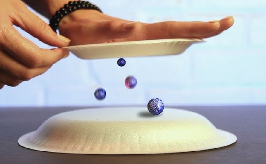 How to Remove Static Electricity from Plastic: Industrial Guide