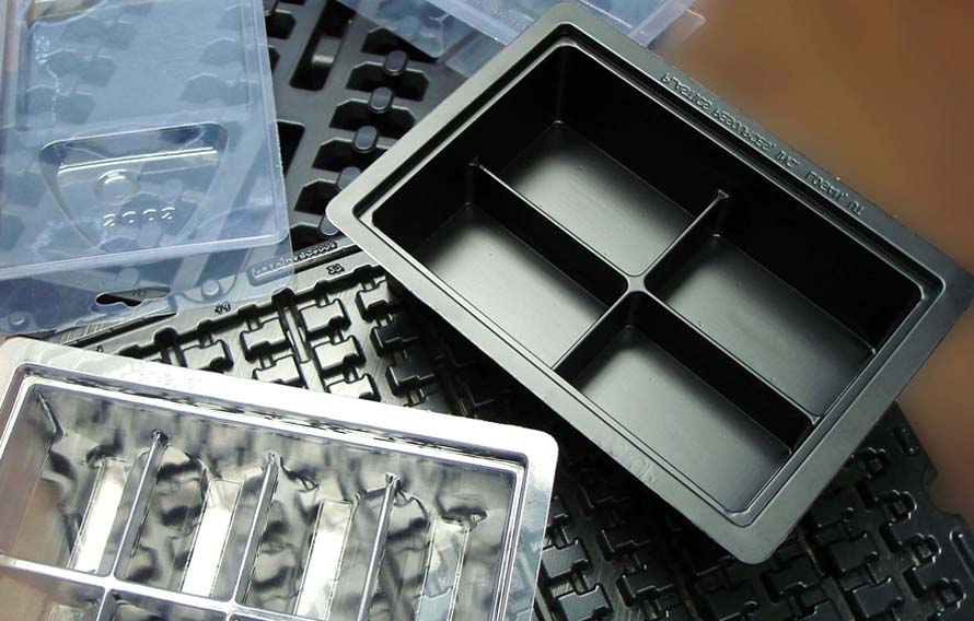 Each thermoforming plastic material offers unique qualities like durability, flexibility, or impact resistance, tailored to diverse industrial needs
